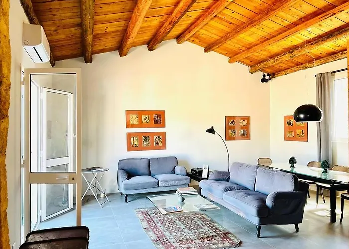 Loft Centro Con Terrazzo. Free Parking Holiday home