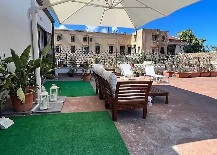 Holiday home Loft Centro Con Terrazzo. Free Parking *